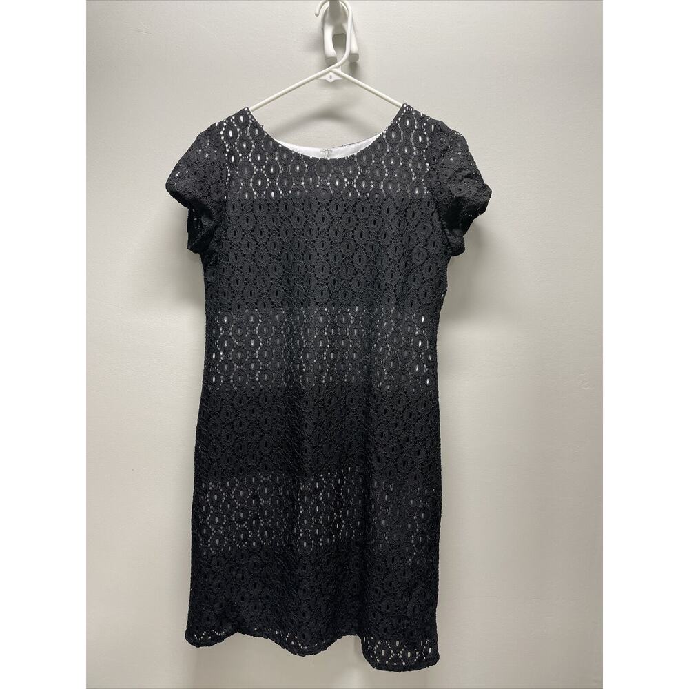 Sandra Darren Womens Shift Dress Black lace White Lining Size 8 Short Sleeves